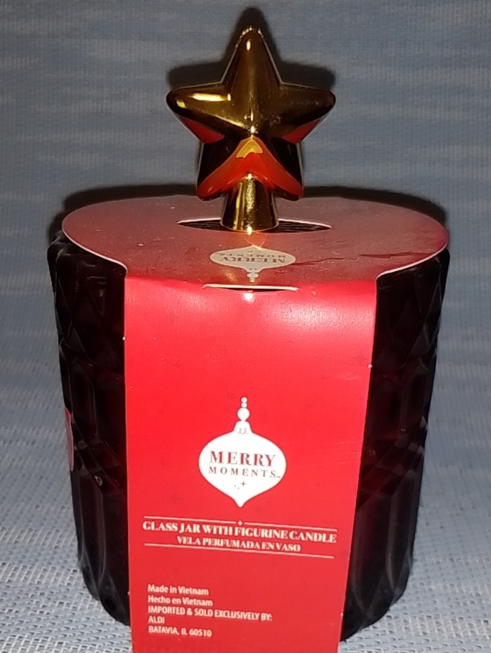 Merry Modes Red Glass Jar Candle with Gold Star Topper